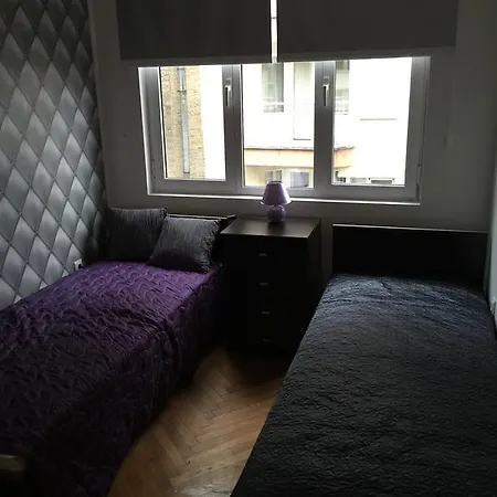 Apartment Top Center
