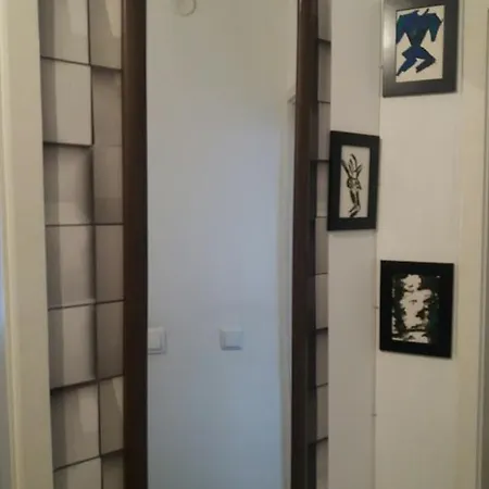 Top Center Apartment